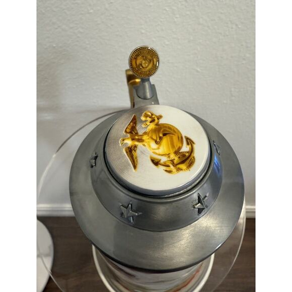 The Bradford Exchange Pride Of The Corps Collectors Stein 2013. #1738 NEW - Picture 3 of 7